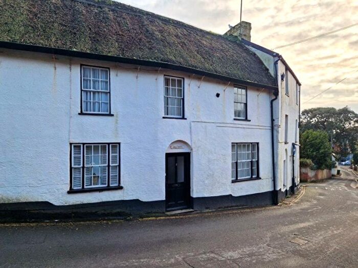 1 Bedroom Flat For Sale In Fore Street Hill, Budleigh Salterton, EX9