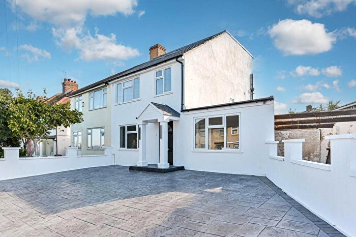 5 Bedroom Terraced House To Rent In Marvels Lane, Grove Park, London, SE12