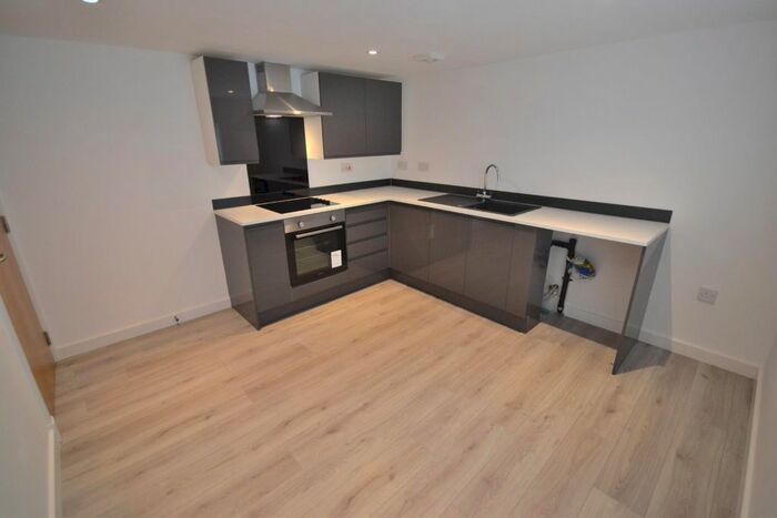 1 Bedroom Flat To Rent In Water Street, Radcliffe, Manchester, M26
