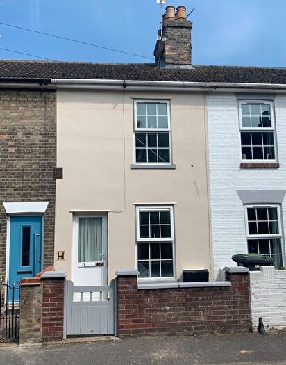 3 Bedroom Terraced House To Rent In Nelson Road, Gorleston, Great Yarmouth, Norfolk, NR31