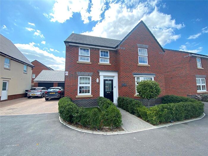 4 Bedroom Detached House For Sale In Edmund Crescent, Canford Paddock, Poole, Dorset, BH11