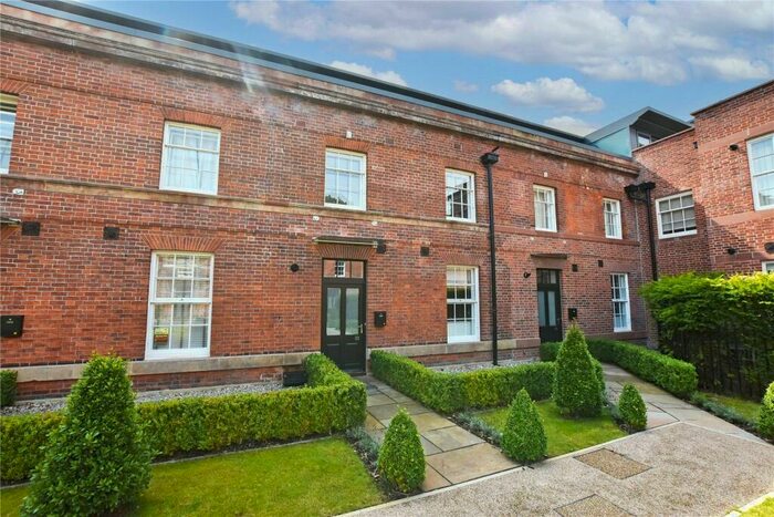 4 Bedroom Terraced House To Rent In Didsbury, Manchester, M20