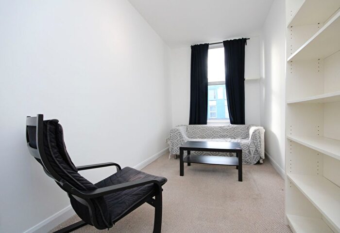 1 Bedroom Flat To Rent In Holloway Road, Highbury, N7