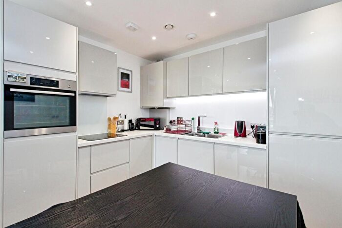 1 Bedroom Apartment For Sale In Kennard Apartments, Artillery Place, Woolwich, London, SE18