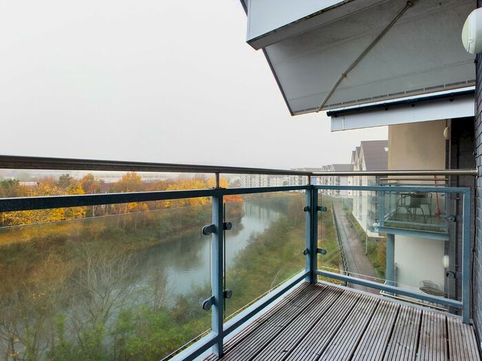 2 Bedroom Flat To Rent In Phoebe Road, Copper Quarter, Swansea, SA1