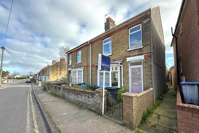 3 Bedroom Semi Detached House For Sale In Middle Deal Road, Deal, CT14