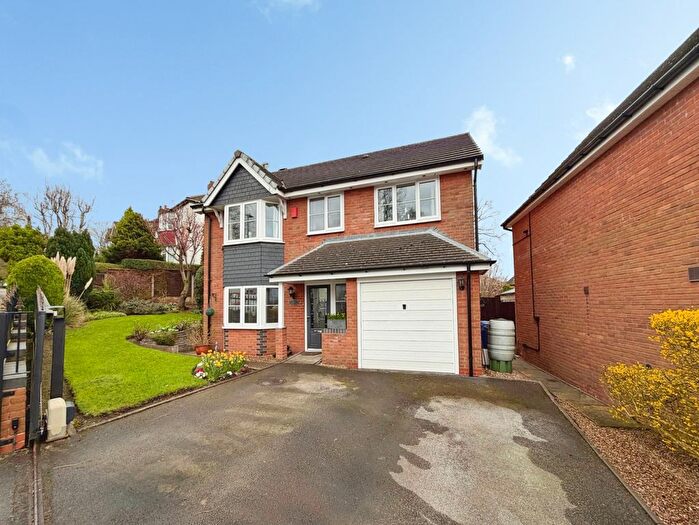 4 Bedroom Detached House For Sale In Birchgate, Stoke-On-Trent, Staffordshire, ST2