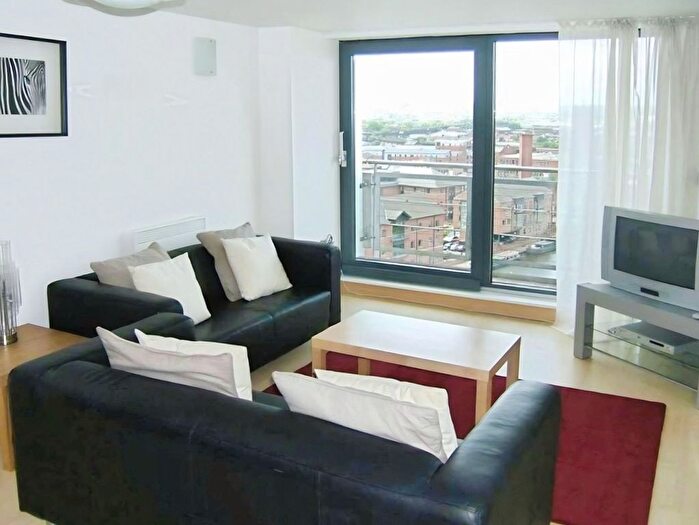 2 Bedroom Flat To Rent In Blue, Little Neville Street, Leeds, West Yorkshire, LS1