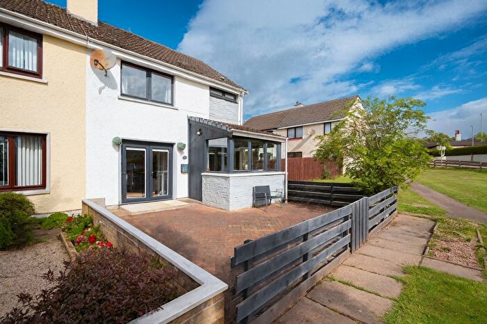 3 Bedroom Semi-Detached House For Sale In Shillinghill, Alness, IV17