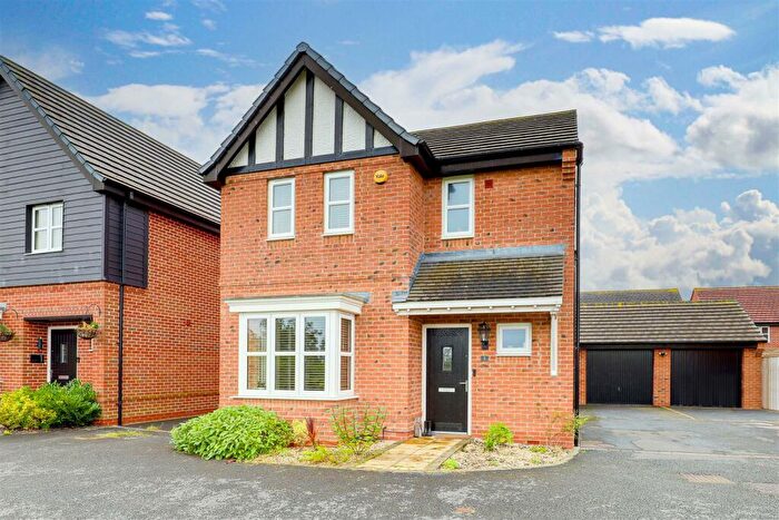 3 Bedroom Detached House For Sale In Hartland Drive, Mapperley, Nottinghamshire, NG3