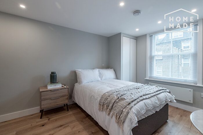 Studio To Rent In Croxley Road, Queens Park, W9
