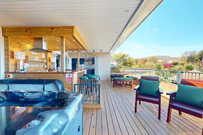 2 Bedroom Detached House To Rent In Blue Cedars Holiday Accomodation, Minehead, Somerset, Minehead, TA24