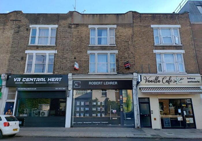 4 Bedroom Flat For Sale In Flat, Archway Road, Hornsey, London, N6