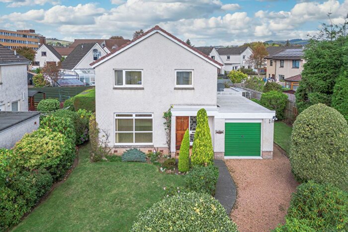 4 Bedroom Detached House For Sale In Berrydale Avenue, Blairgowrie, PH10