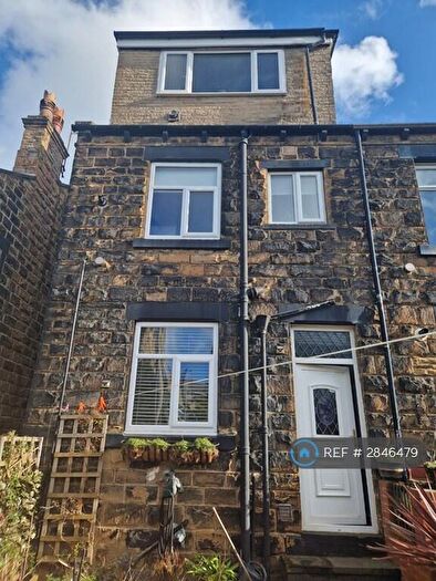 3 Bedroom End Of Terrace House To Rent In Peel St, Morley, LS27