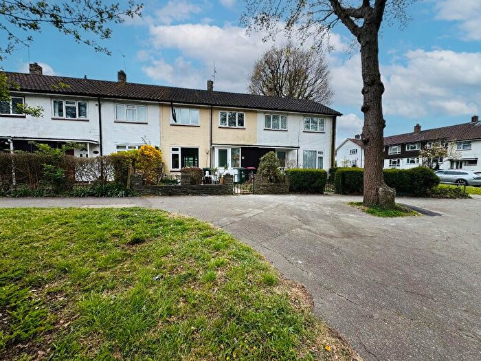 3 Bedroom Terraced House To Rent In Paddockhurst Road, Crawley, West Sussex, RH11