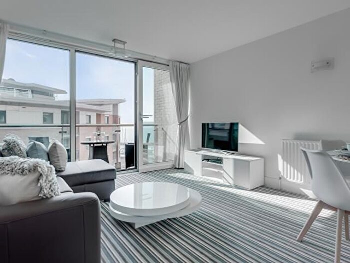 1 Bedroom Flat To Rent In The Quay, Poole, BH15