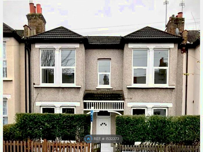 2 Bedroom Terraced House To Rent In Stayton Road, Sutton, SM1