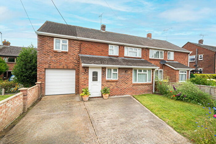4 Bedroom Semi-Detached House For Sale In Fairways, Weyhill, Andover, SP11