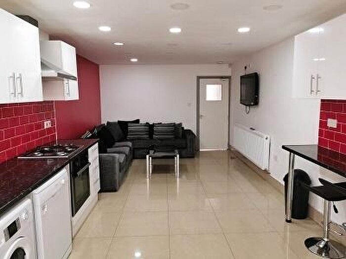 7 Bedroom Terraced House To Rent In Alton Road, Birmingham, B29