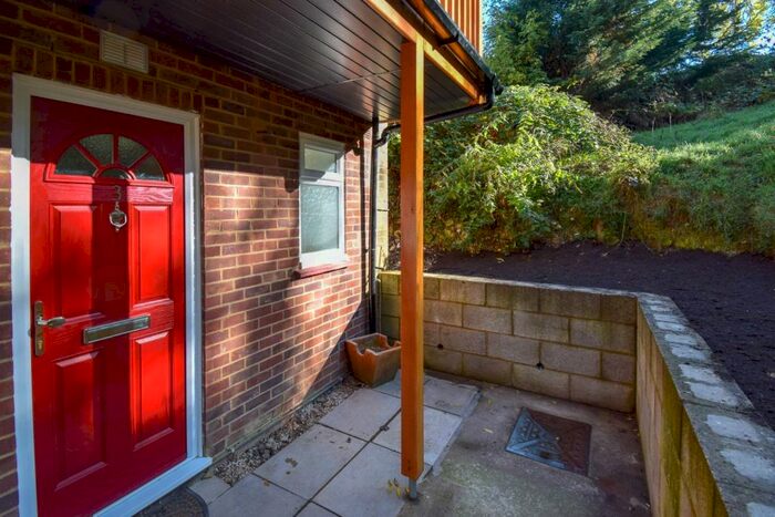 1 Bedroom Apartment To Rent In Henley Lodge, Courtlands, Maidenhead, SL6