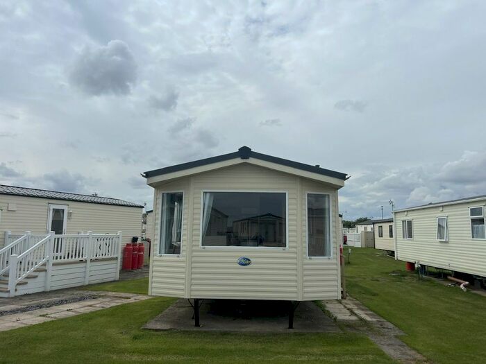 2 Bedroom Mobile/park Home For Sale In Main Road, Cowden, Hull, HU11