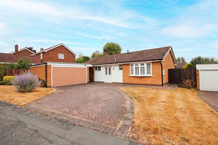 3 Bedroom Detached Bungalow For Sale In Glebe Close, Glenfield, LE3