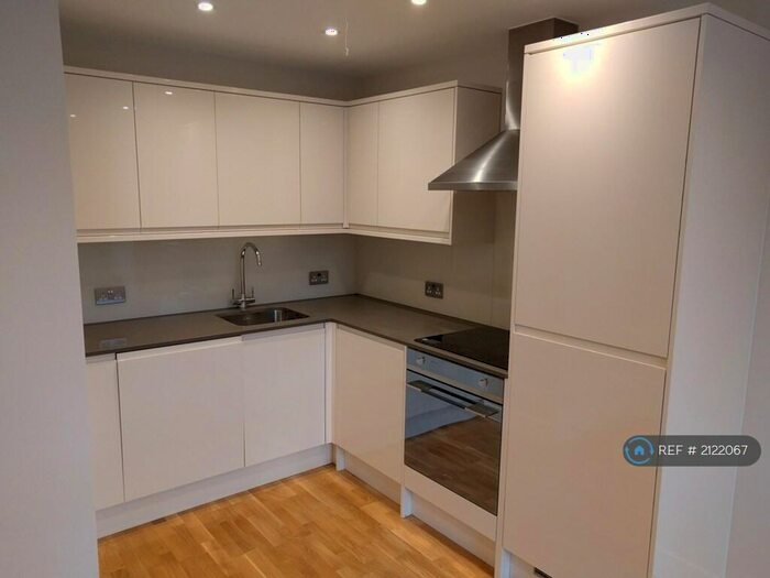1 Bedroom Flat To Rent In Market Place, Reading, RG1