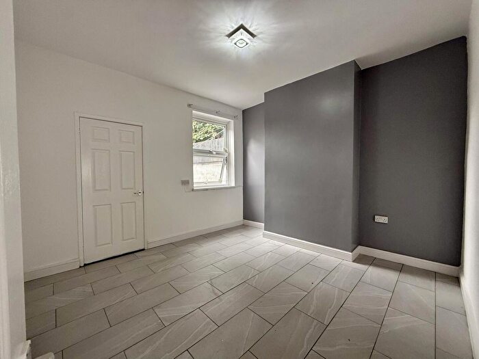 2 Bedroom Terraced House To Rent In Lower Mayer Street, Stoke-On-Trent, ST1