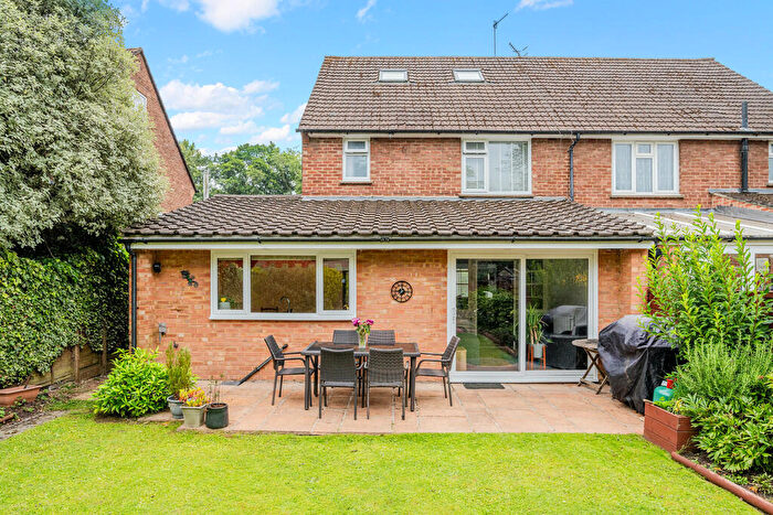 3 Bedroom Semi-Detached House To Rent In Holmesdale Road, Reigate, RH2