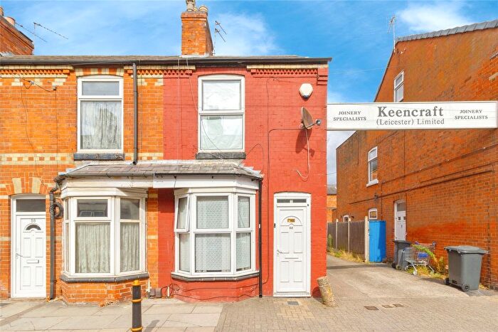 3 Bedroom End Terrace House For Sale In Brandon Street, Leicester, Leicestershire, LE4