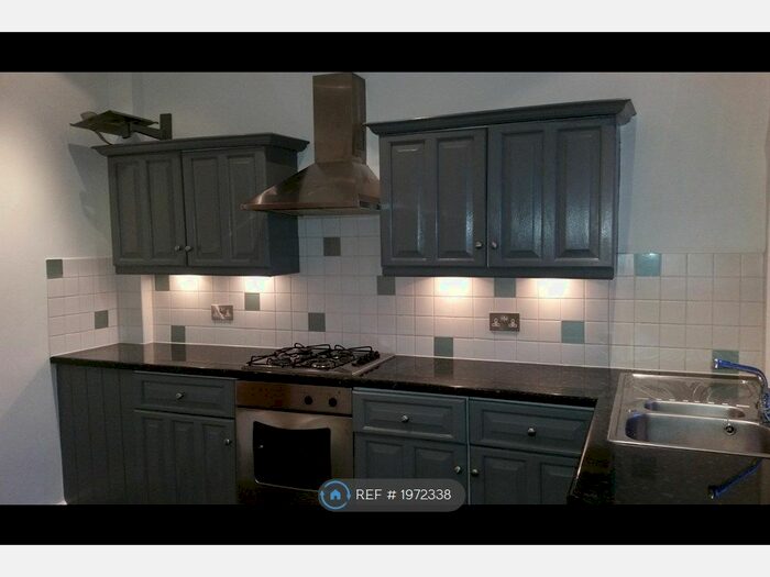 3 Bedroom Terraced House To Rent In Nelson Road, Ilkley, LS29