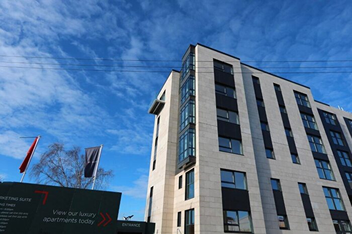 2 Bedroom House To Rent In Minerva Street, Glasgow, G3