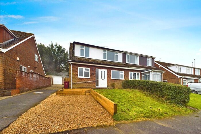 3 Bedroom Semi Detached House To Rent In Chichester Road, Tilehurst, Reading, Berkshire, RG30