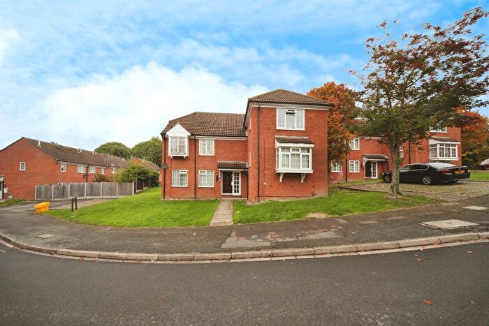 Studio For Sale In Bowmans Way, Dunstable, LU6