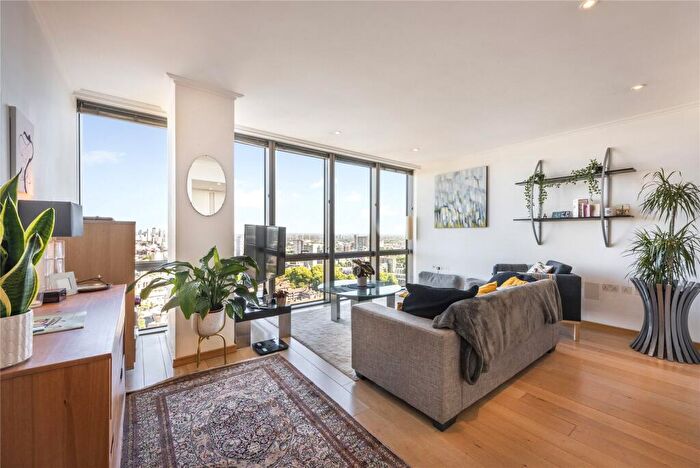 1 Bedroom Flat To Rent In West India Quay, Hertsmere Road, E14