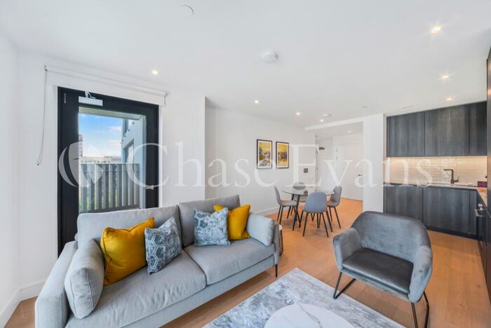 1 Bedroom Apartment To Rent In Hawksbury Heights, Park & Sayer, Elephant And Castle, SE17