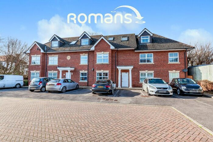 2 Bedroom Flat To Rent In Waters Reach, Blackamoor Lane, Maidenhead, SL6