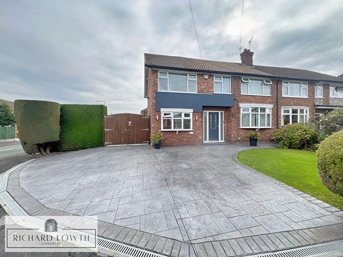 4 Bedroom Semi Detached House For Sale In Albany Road, Bramhall, SK7