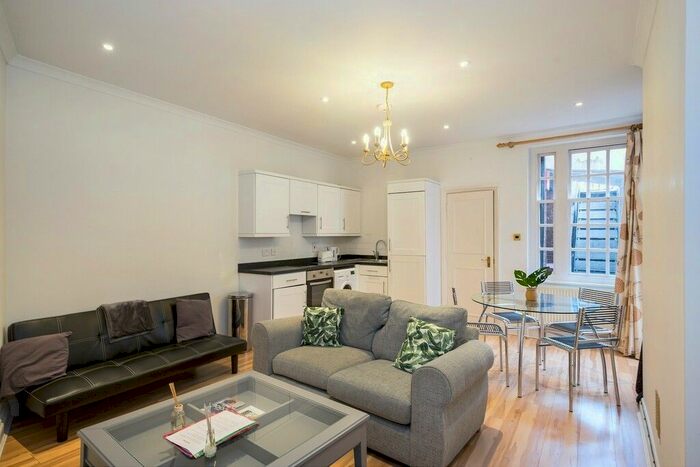 1 Bedroom Flat To Rent In Catherine Place, Westminster, SW1E