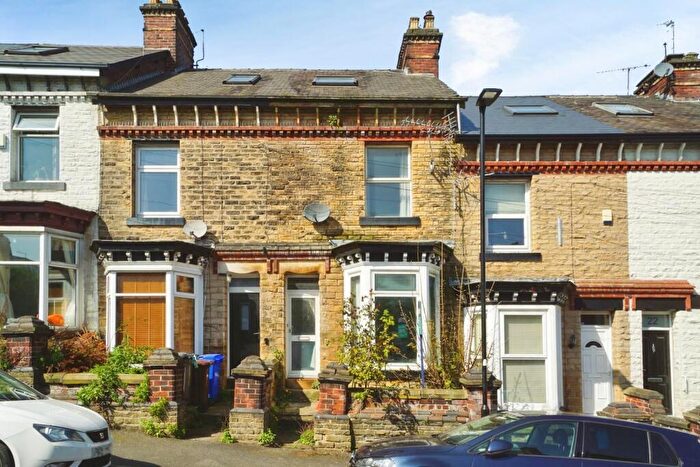 4 Bedroom Terraced House For Sale In The Nook, Crookesmoor, Sheffield, S10