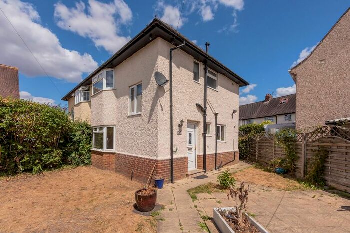 3 Bedroom Semi Detached House For Sale In St. Georges Crescent, Cippenham, SL1