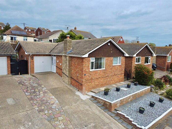 2 Bedroom Detached Bungalow For Sale In Silva Close, Bexhill-On-Sea, TN40