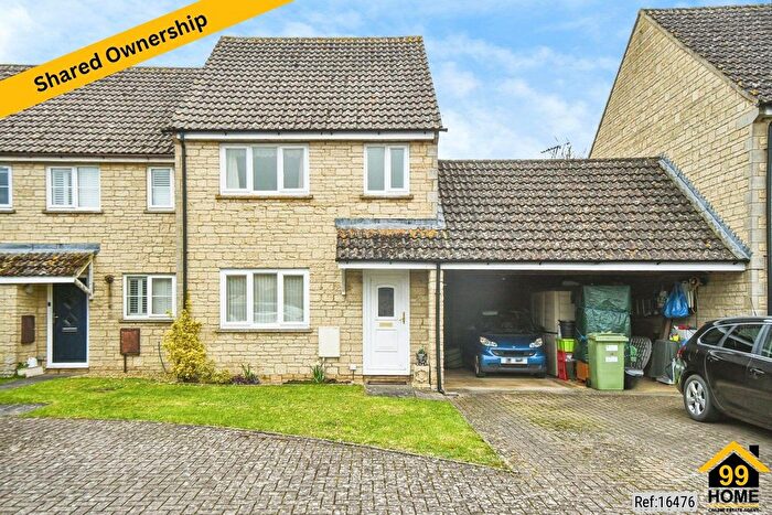 3 Bedroom End Terrace House For Sale In Perrinsfield, Lechlade, GL7