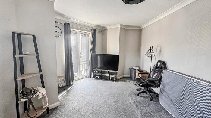 2 Bedroom Apartment To Rent In Goring Road, Colchester, Essex, CO4