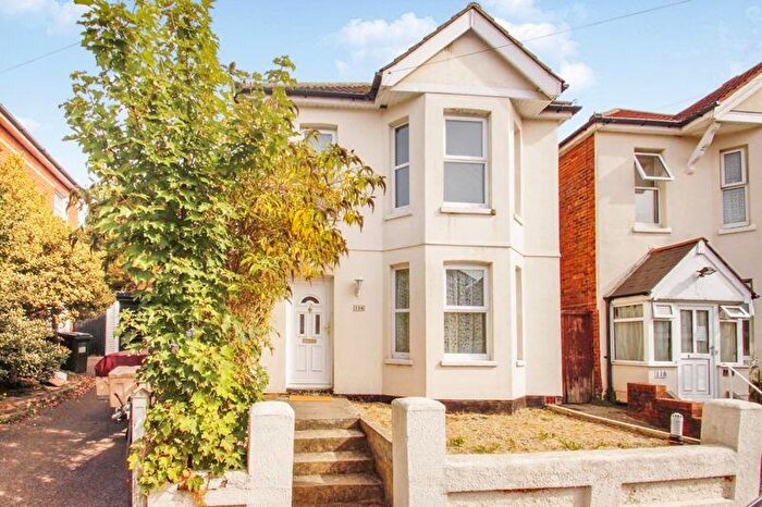 5 Bedroom Detached House To Rent In Hankinson Road, Bournemouth, BH9