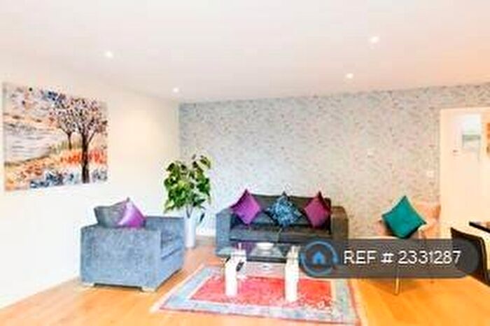2 Bedroom Penthouse To Rent In Regents Terrace, Cambridge, CB2