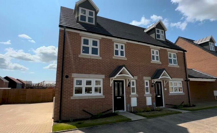 4 Bedroom House To Rent In Auger Road, Clacton-On-Sea, CO16