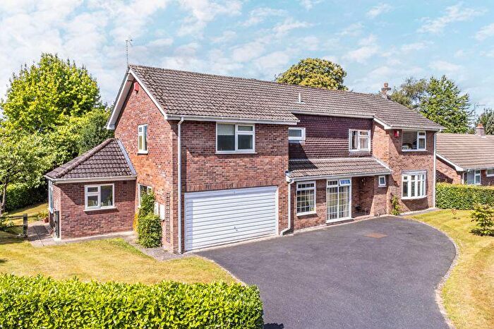5 Bedroom Detached House For Sale In Betley Hall Gardens, Betley, CW3