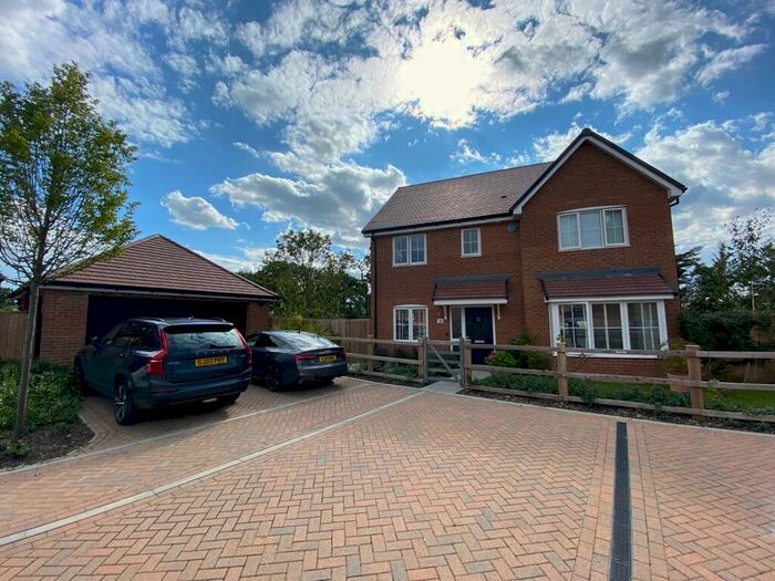 4 Bedroom Detached House To Rent In Collier Street, Yalding, Collier Street, ME18